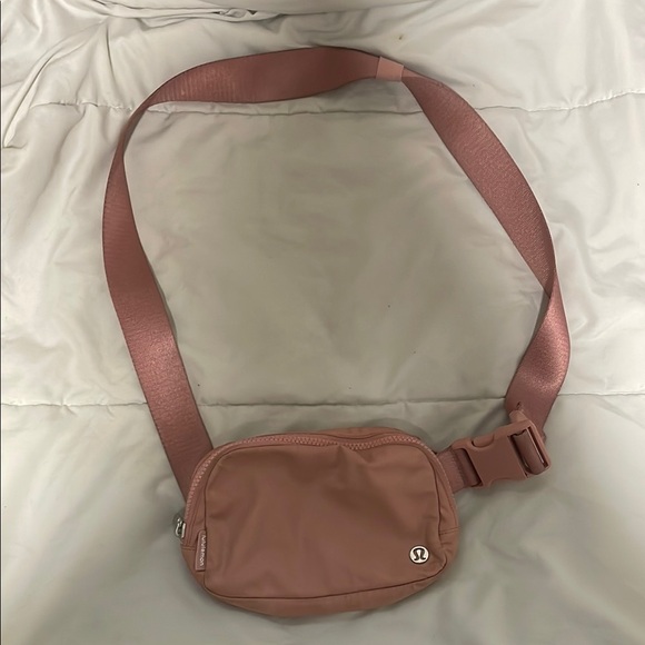 lululemon athletica Handbags - Lululemon Athletica Blush Belt Bag